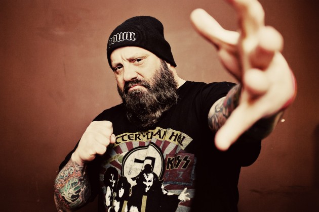 Ce se intampla daca il lovesti pe Kirk Windstein (Crowbar) pe scena?